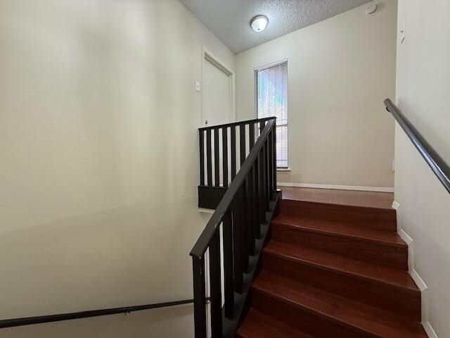 Building Photo - 10 Quadrangle Cir