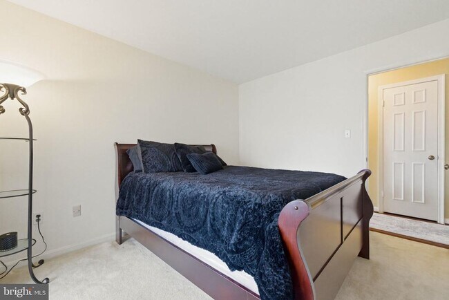 Building Photo - 10208 Ashbrooke Ct
