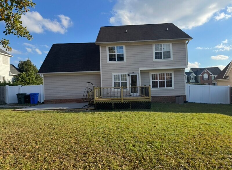 Building Photo - 6010 Pink Dr