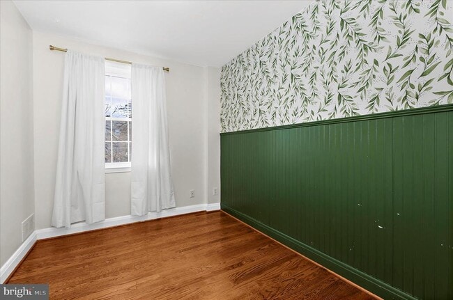 Building Photo - 312 Small Ct