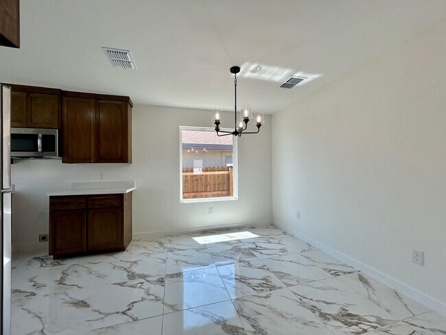 Building Photo - 1628 Bilbao Drive