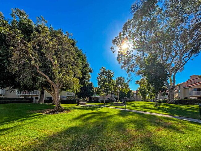 Building Photo - 7422 Seastar Dr