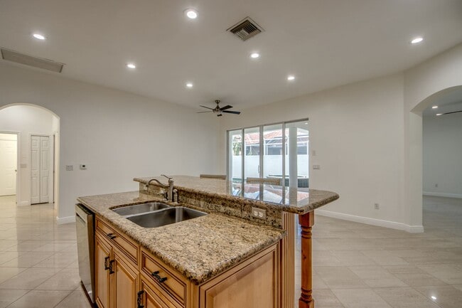 Building Photo - 14021 Bently Cir