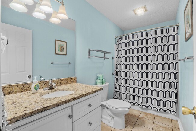 Building Photo - 203 Double Eagle Dr