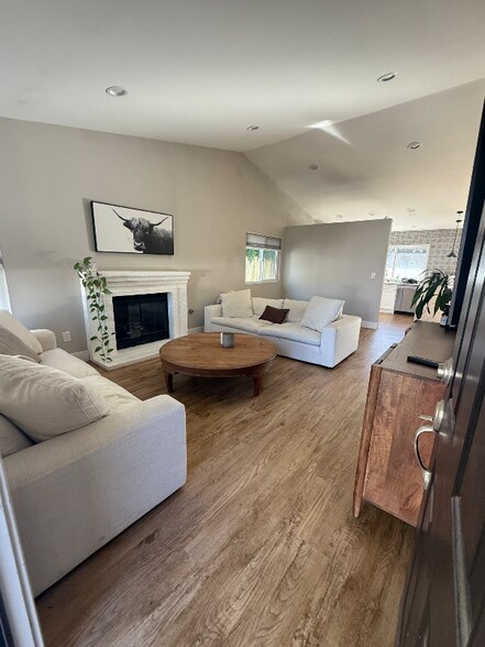 Building Photo - 1218 Gatling Ct