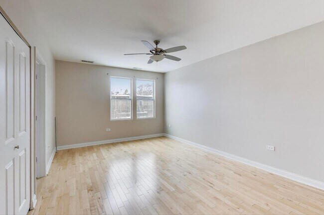 Building Photo - 1406 N Washtenaw Ave