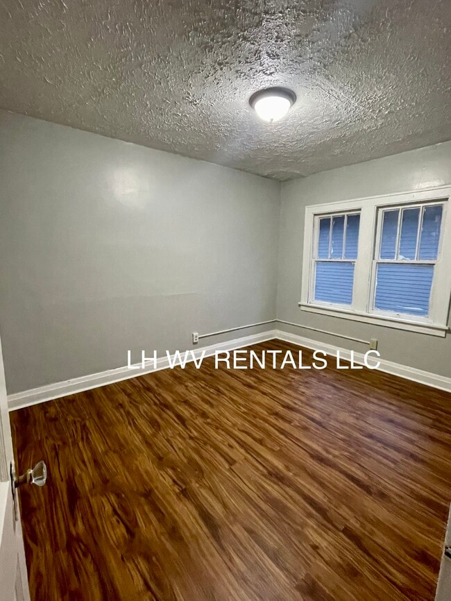 Building Photo - 3532 Orchard St