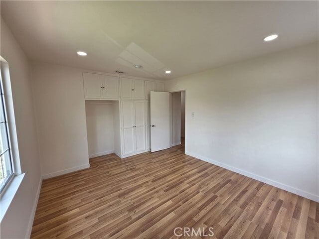 Building Photo - 8834 Stansbury Ave