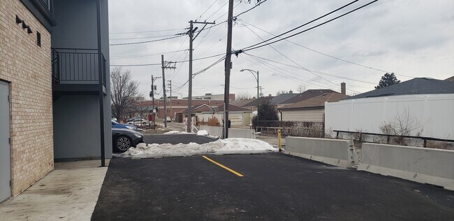 Building Photo - 5051 N Harlem Ave