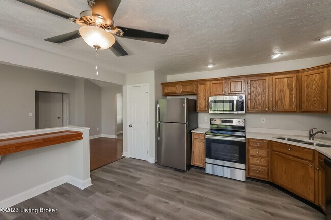 Building Photo - 13102 Lavenia Ln
