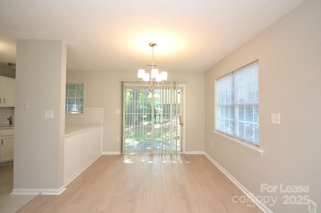 Building Photo - 3710 Burntwood Ct