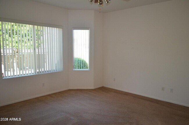 Building Photo - 3316 W Inspiration Dr