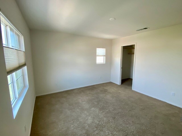 Building Photo - 44159 Le Blanc Ct