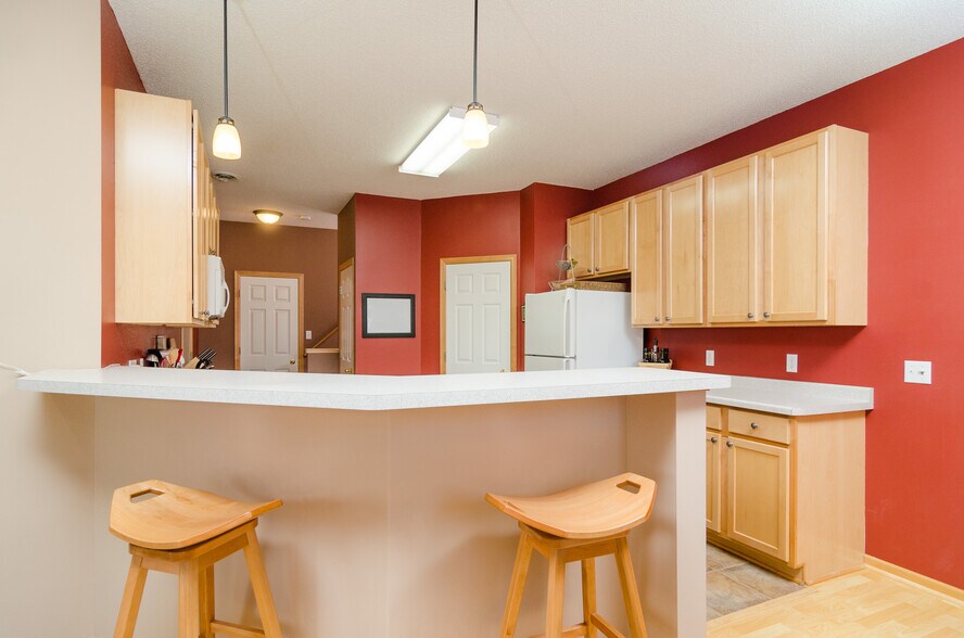 Building Photo - 17756 96th Ave N