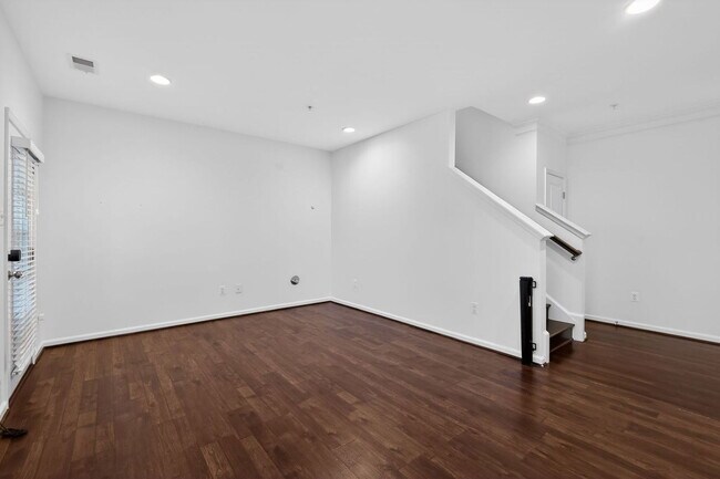 Building Photo - 4204 WOODSPRING Ln