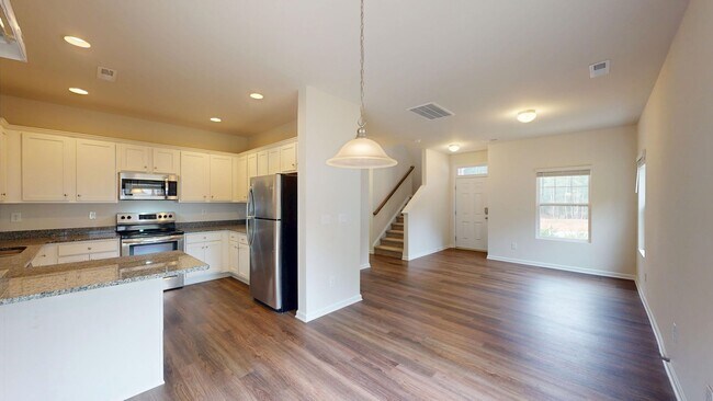 Building Photo - Singe Family Home
