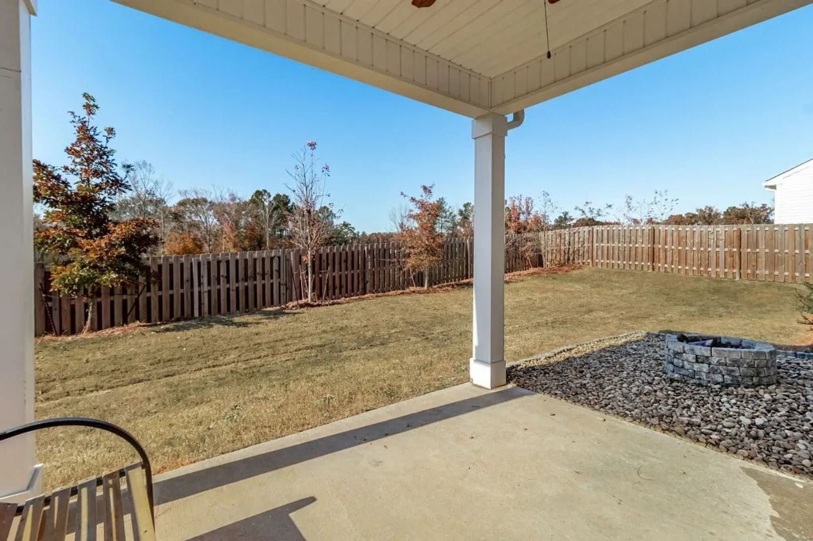 Building Photo - 1016 Swan Ct