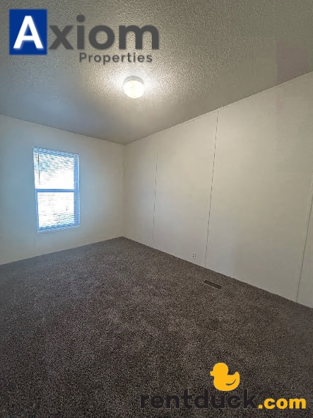 Building Photo - 7646 W Pocatello Creek Rd