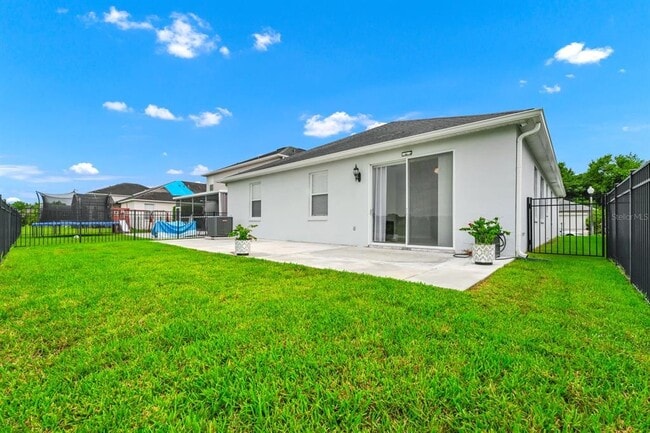 Building Photo - 9821 Bennington Chase Dr