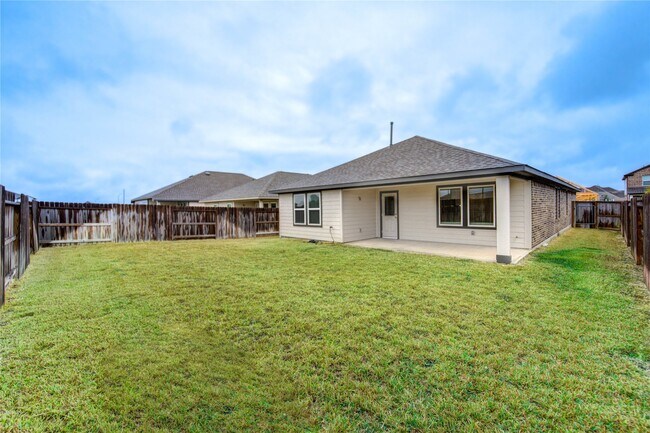 Building Photo - 2536 Malibu Gln Dr