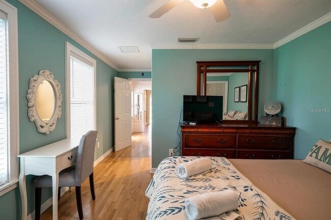 Building Photo - 1501 29th Ave N