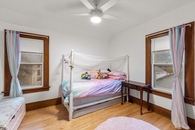 Building Photo - 1136 Fond Du Lac Ave