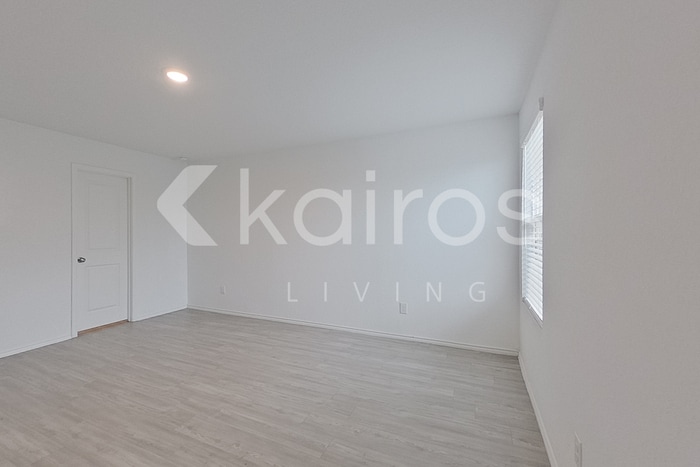 Building Photo - 5634 Mountain Point