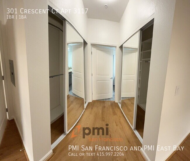Building Photo - 301 Crescent Ct