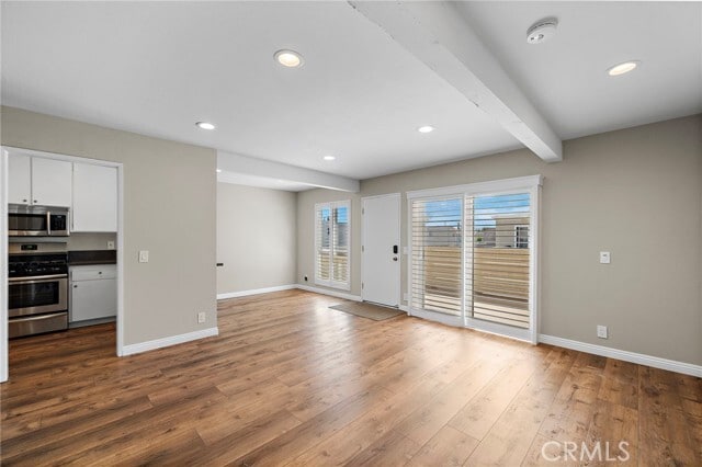 Building Photo - 77 Golden Glen St