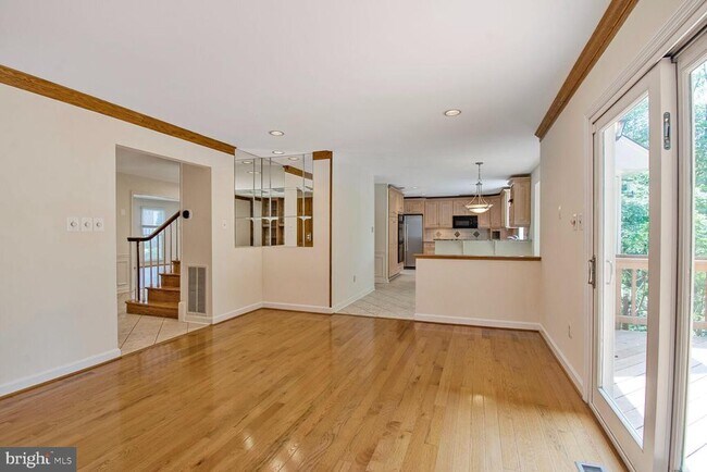 Building Photo - 7701 Zulima Ct