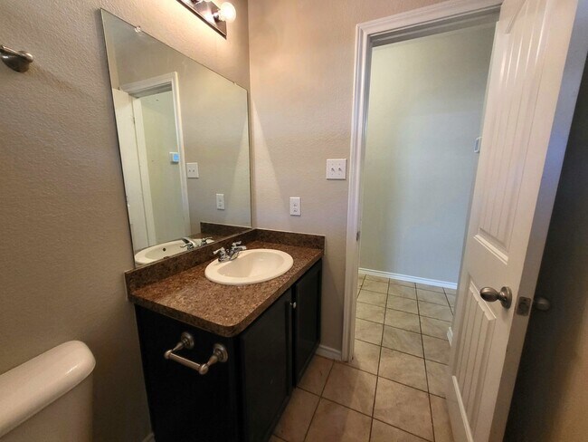 Building Photo - 7017 Mohegan Dr