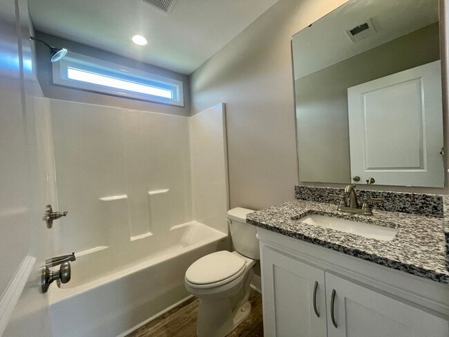 Building Photo - 3124 Belgrove Ln