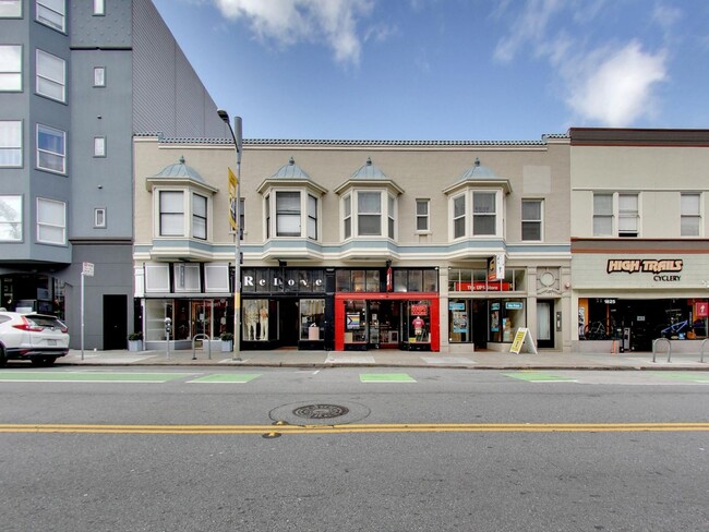 Building Photo - 1821 Polk St