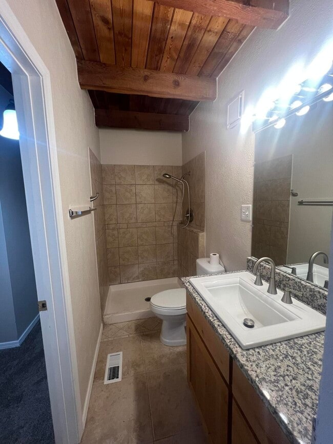 Building Photo - 4968 Quail Ridge Dr NW