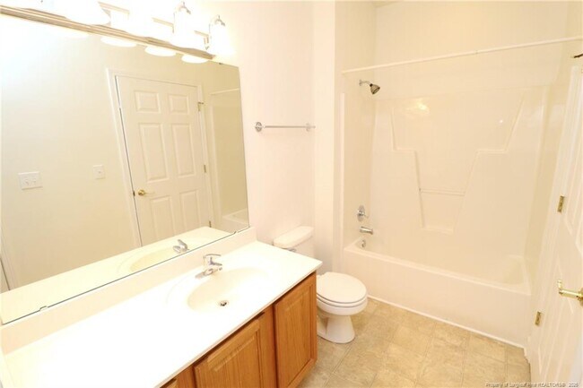 Building Photo - 223 Eyam Hall Ln