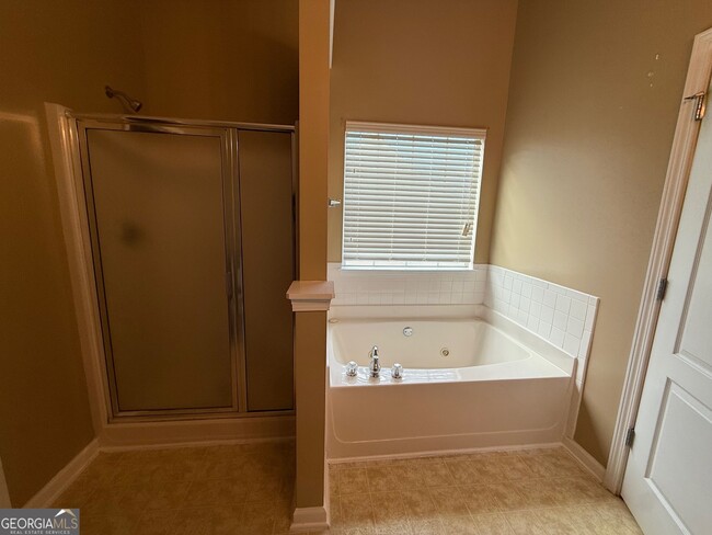 Building Photo - 3745 Sidda Way