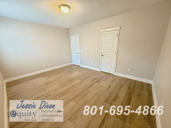 Building Photo - 1369 Carriage Chase Dr