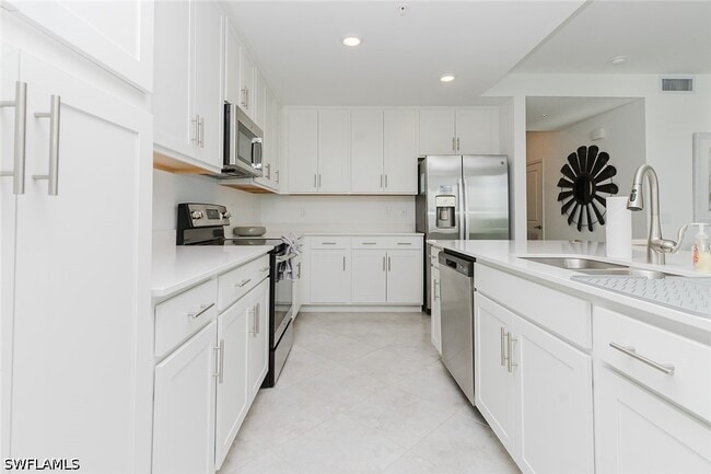 Building Photo - 5835 Double Eagle Cir