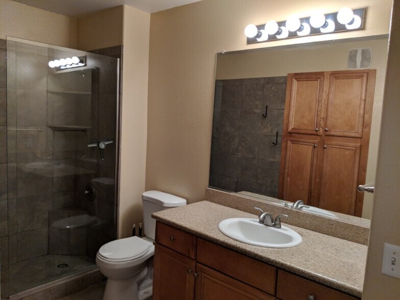 Building Photo - 2000 Silverada Blvd