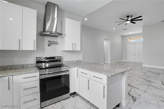 Building Photo - 2314 NW 33rd Pl