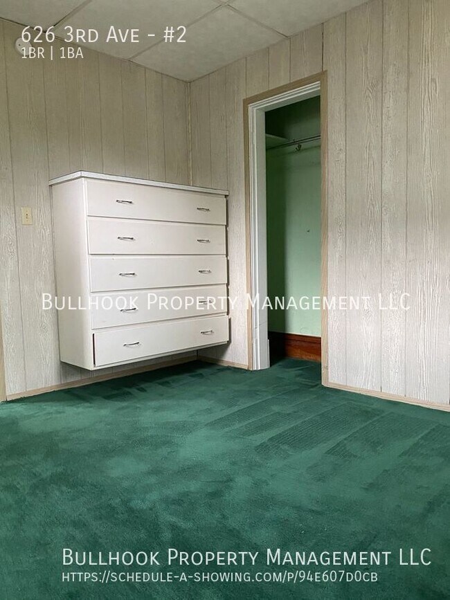Building Photo - 626 3rd Ave