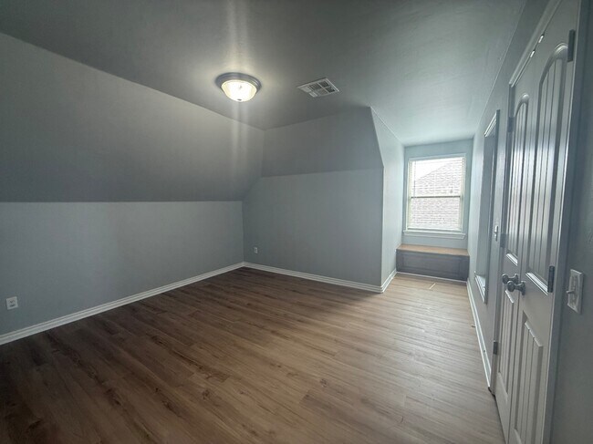 Building Photo - 6605 NW 158th St