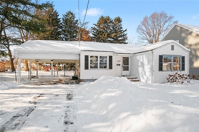 Building Photo - 21 Raleigh Rd