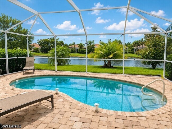 Building Photo - 8693 Querce Ct
