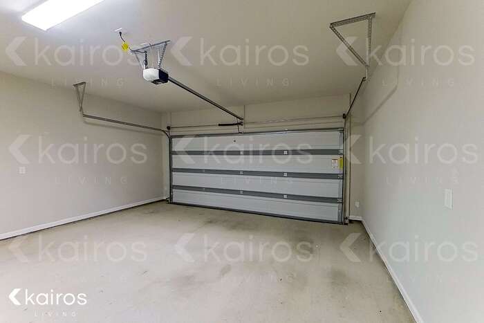 Building Photo - 125 Haygood Pt