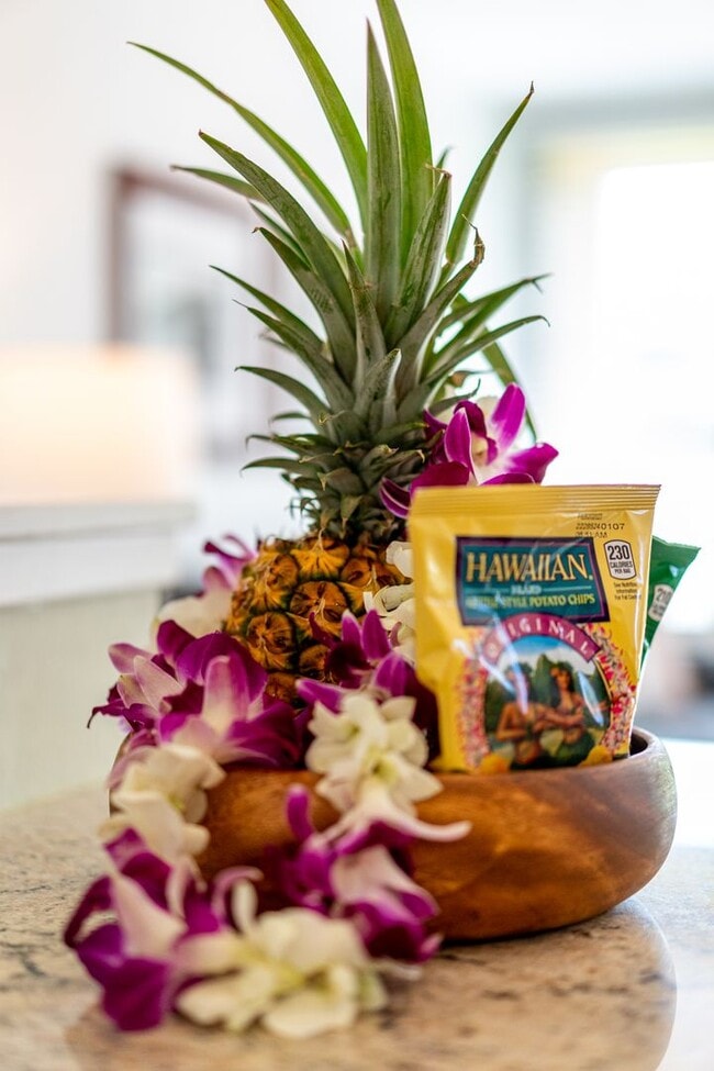 Building Photo - Estate on 1 acre 3 bedroom 2.5 baths and attached 2 car garage