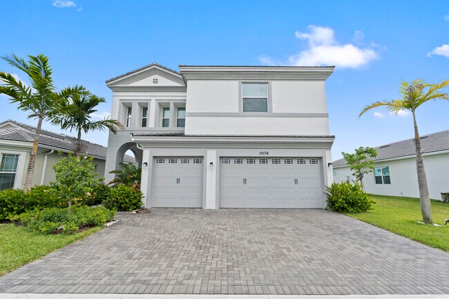Building Photo - 15134 Cameo Ct