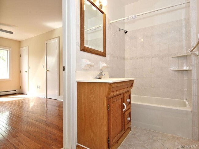 Building Photo - 14 Weeks Pl