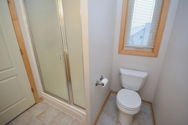 Building Photo - Beautiful walk-out ranch home at the end of a cul-de-sac!