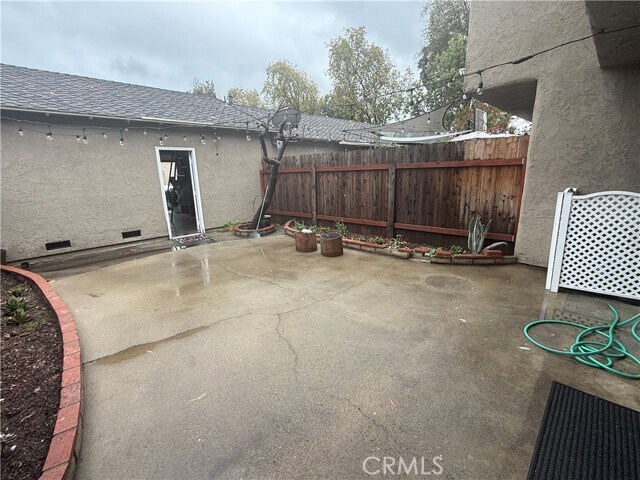 Building Photo - 3807 Abbey Way